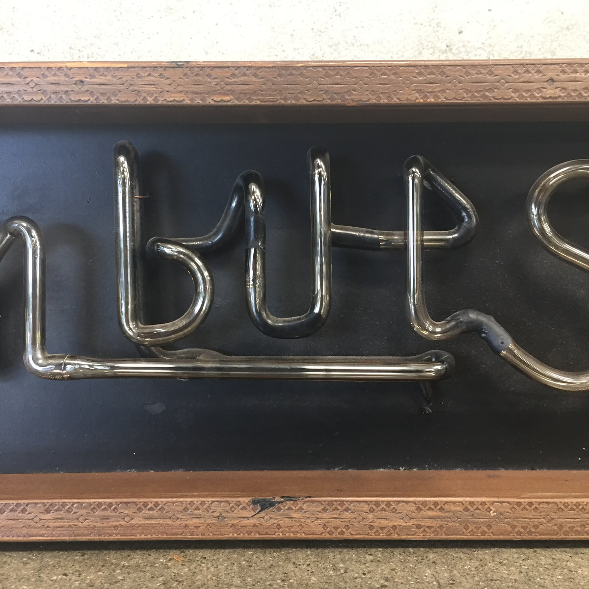 Brown-Bilt-Shoes Neon Sign