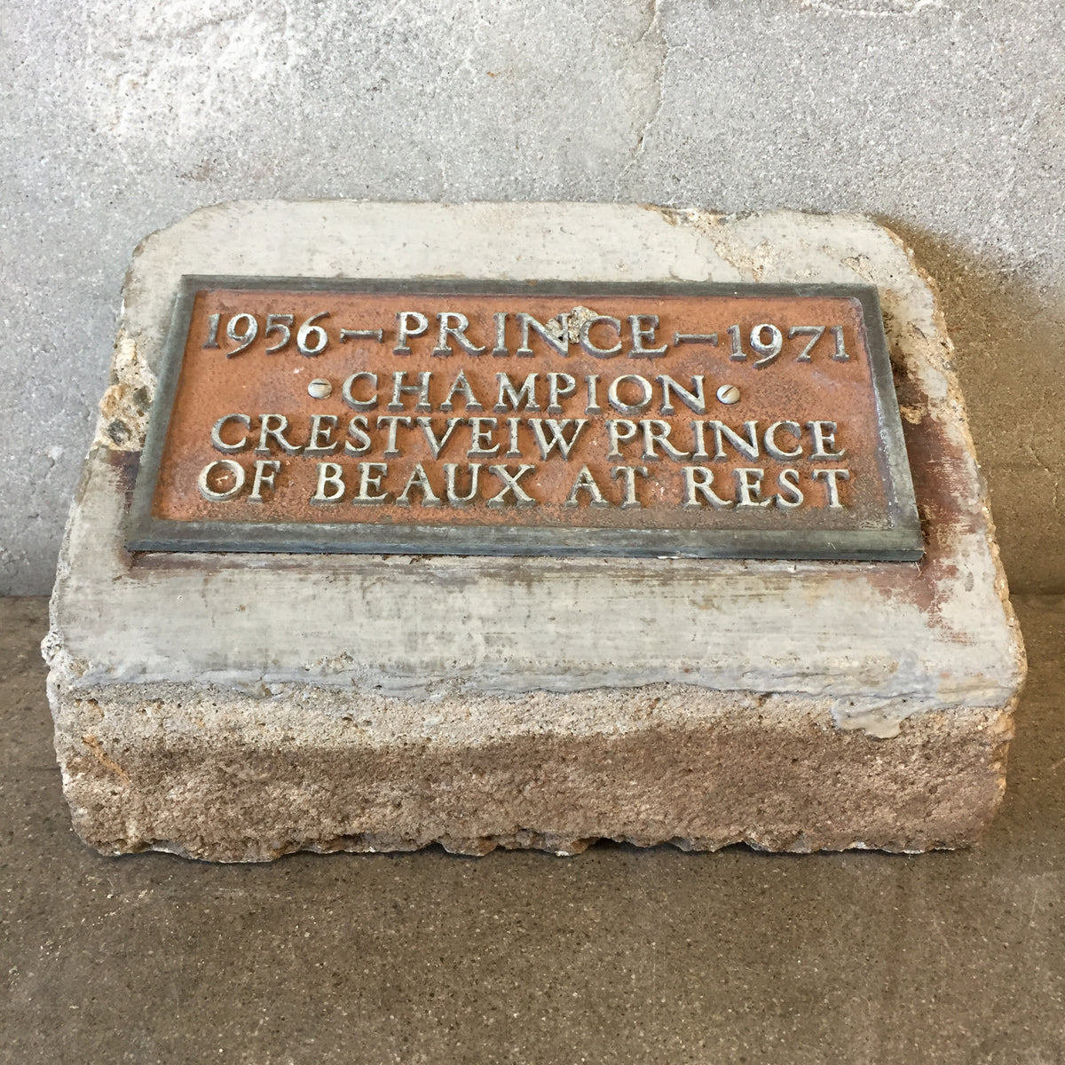 Dog Grave Stone